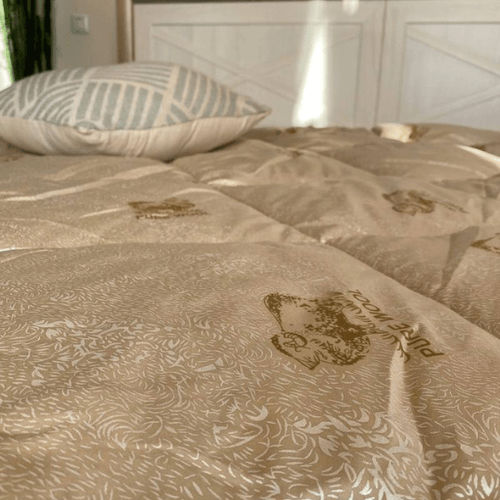 ковдра з овечої вовни